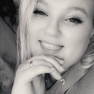 Meet your Posher, Breanna